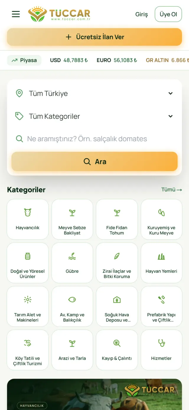 TÜCCAR ana sayfası: kategori listesi, arama çubuğu ve vitrindeki ilanlar — telefon görünümü